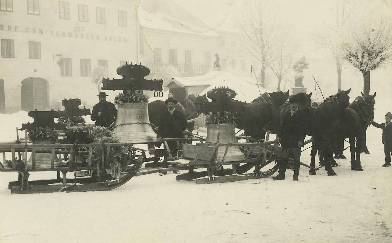 Glocken, Pfarre, Pferd, Pferdebesitzer, Winter