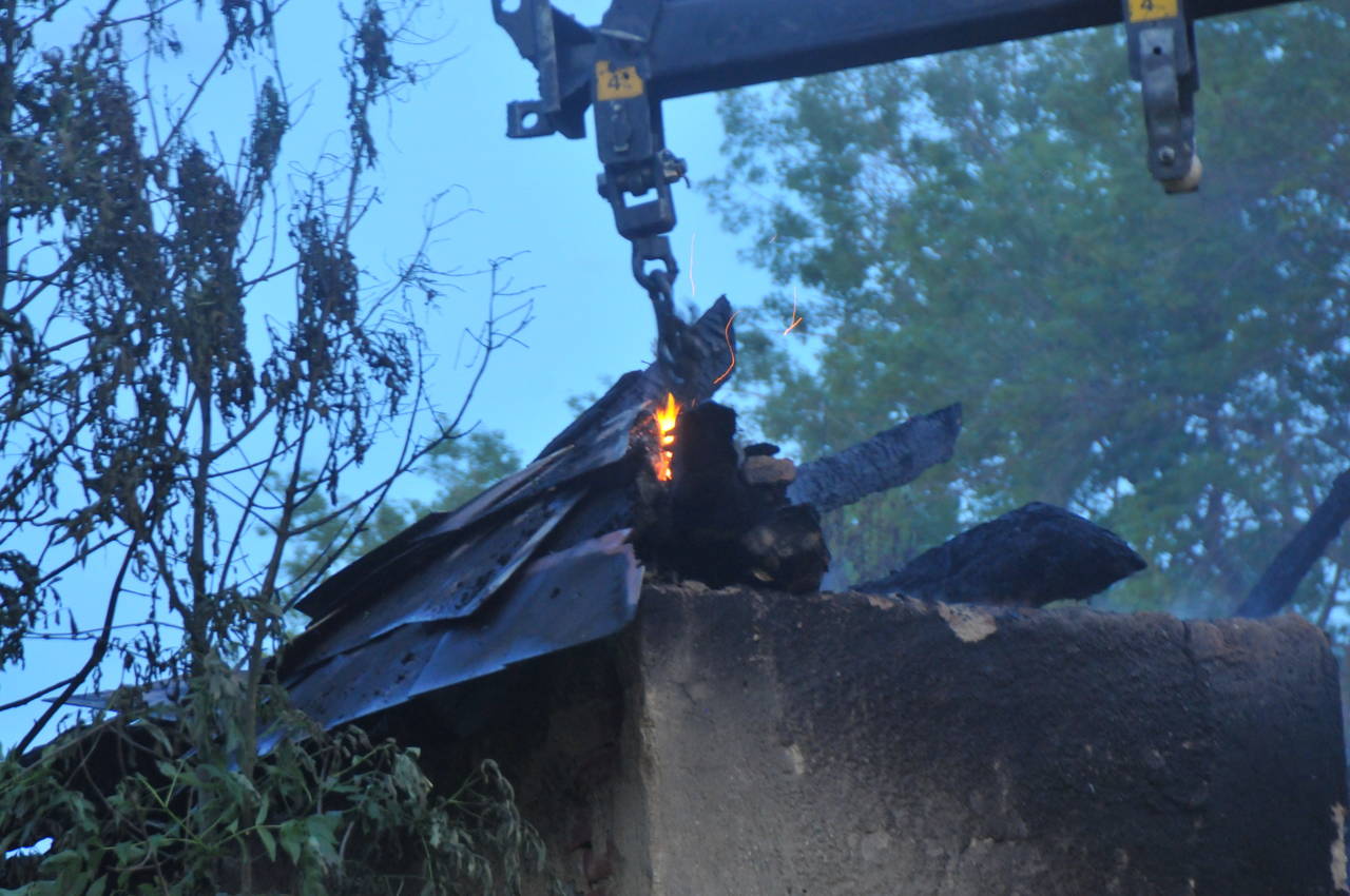 Brand, Feuerwehr, Feuerwehreinsatz, FF Reichenthal, Großbrand, Schloss Waldenfels, Wirtschaftsgebäude