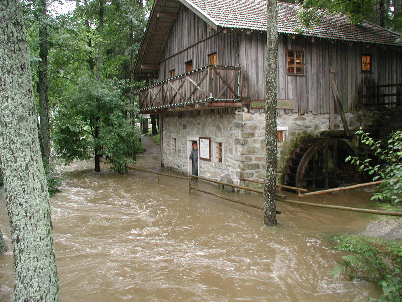 Feuerwehr, Freilichtmuseum Hayrl, Hausmühle, Hochwasser, Katastrophenhilfe