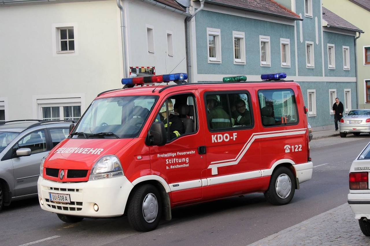 Brand, Feuerwehr, Feuerwehreinsatz, FF Miesenbach, FF Reichenthal, FF Stiftung, Oberer Markt, Raiffeisenbank Reichenthal