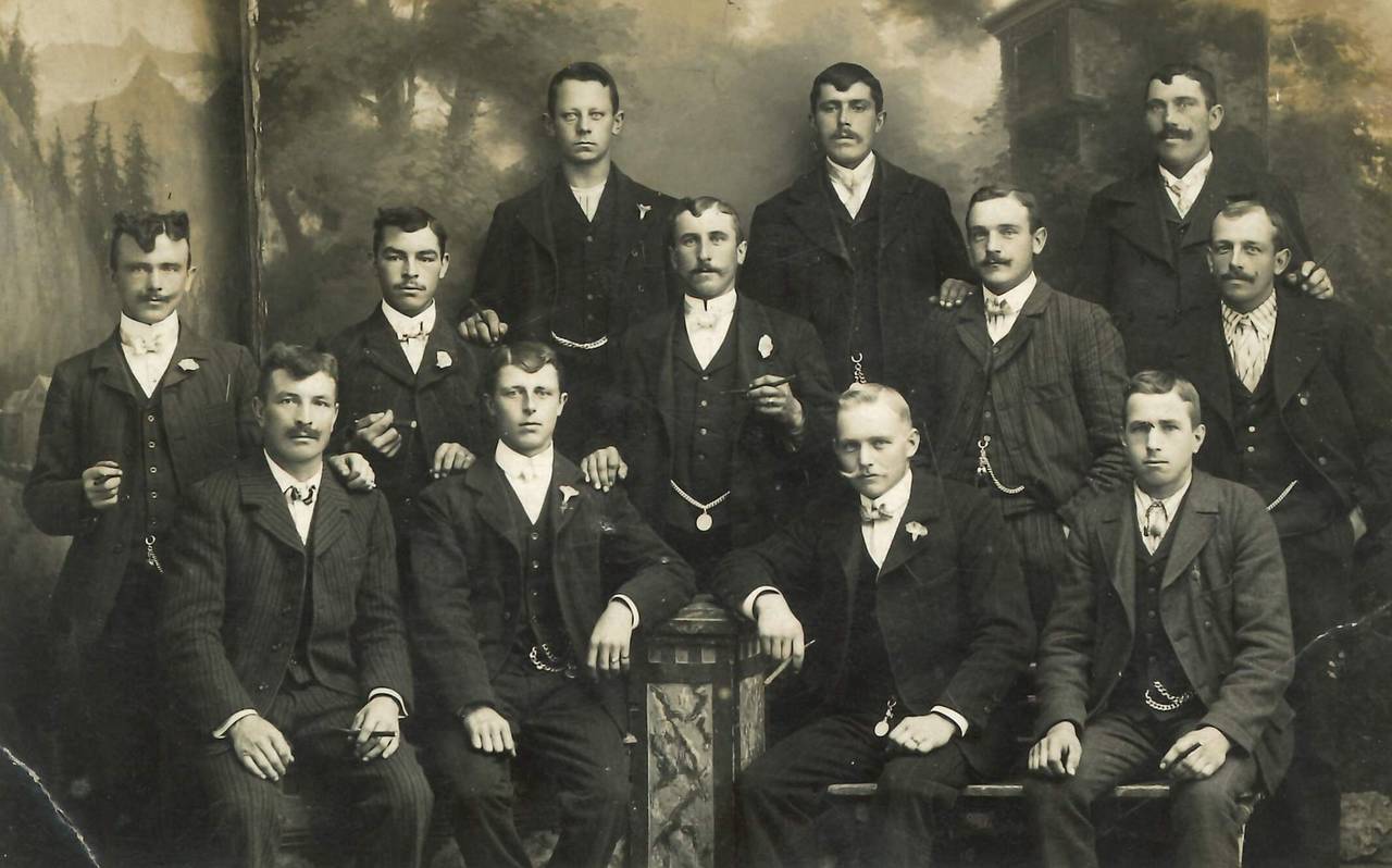 Gruppenfoto, Männergruppe