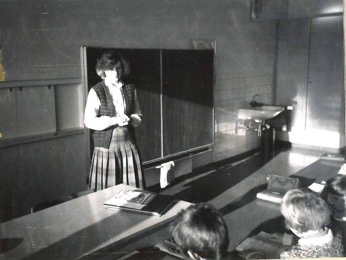 Gruppenfoto, Lehrer, Schüler, Volksschule